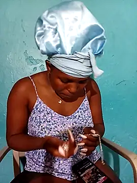 SweetHoney21  online show from 12-21-25, 08:10