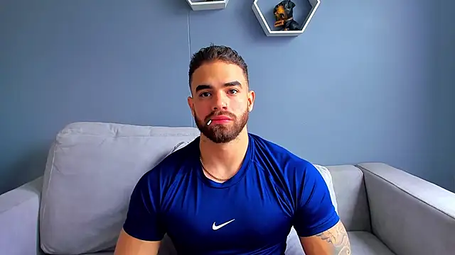 Snapshot of Paul_Phoenix chatting on 10-09-25, 09:02 Paul Phoenix online show from 10-09-25, 09:02