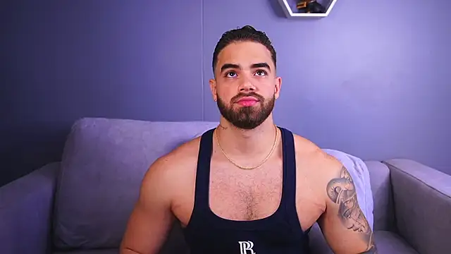 Snapshot of Paul_Phoenix chatting on 12-14-25, 07:29 Paul Phoenix online show from 12-14-25, 07:29