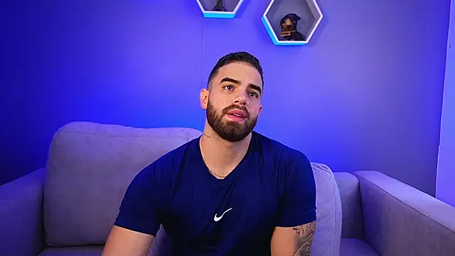 Snapshot of Paul_Phoenix chatting on 01-13-26, 06:35 Paul Phoenix online show from 01-13-26, 06:35