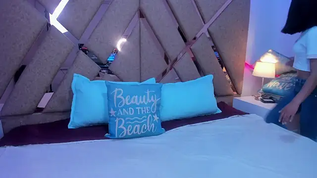 BelhaLawuo online show from 11-14-25, 09:02