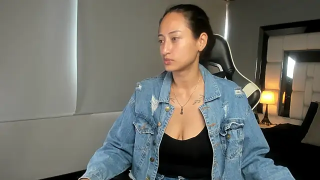 Adhara7 online show from 12-03-25, 07:23