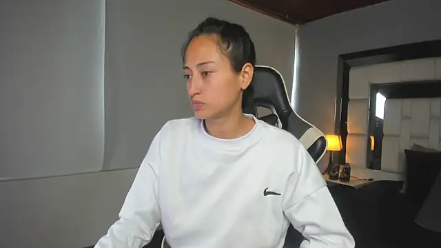 Adhara7 online show from 01-08-26, 08:22