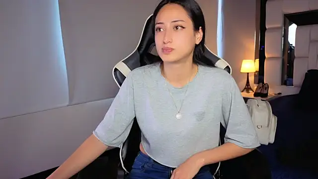 Adhara7 online show from 03-26-26, 08:03