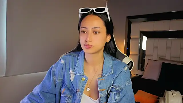 Adhara7 online show from 03-30-26, 07:59