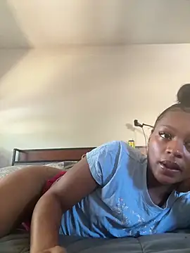 Snapshot of PrettyBabriexox chatting on 10-04-25, 05:44 PrettyBabriexox online show from 10-04-25, 05:44