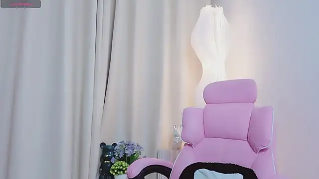 Miu-999 online show from 04-10-26, 02:06