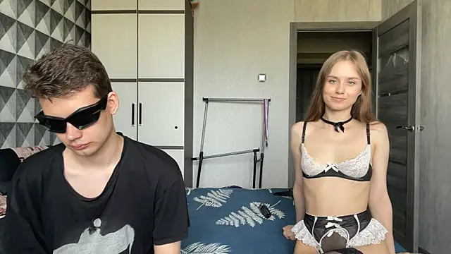 merycouple online show from 06-10-26, 06:34