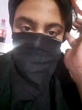 mahi-manisa online show from 04-22-26, 05:03