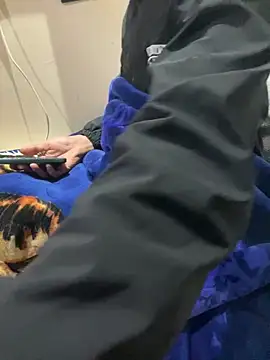 Yasar-Xxxl online show from 02-23-26, 12:52