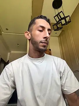 Snapshot of Yasar-Xxxl chatting on 06-25-26, 01:48 Yasar-Xxxl online show from 06-25-26, 01:48