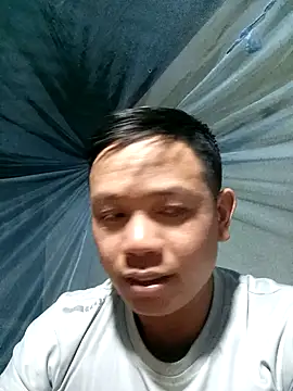 DungLuongg online show from 09-26-25, 01:04