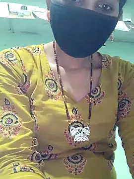 Snapshot of poojam93 chatting on 09-08-25, 02:49 poojam93 online show from 09-08-25, 02:49