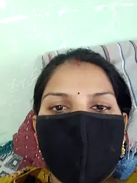 Snapshot of poojam93 chatting on 09-09-25, 02:55 poojam93 online show from 09-09-25, 02:55