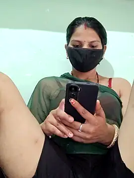 Snapshot of poojam93 chatting on 09-14-25, 01:05 poojam93 online show from 09-14-25, 01:05