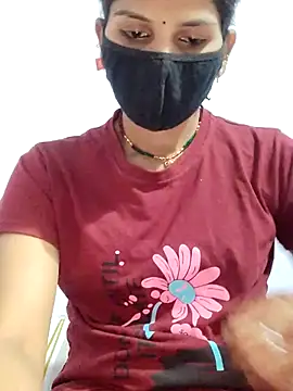 Snapshot of poojam93 chatting on 10-13-25, 01:49 poojam93 online show from 10-13-25, 01:49