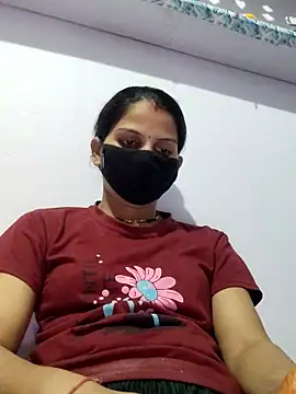 poojam93 online show from 10-31-25, 04:30