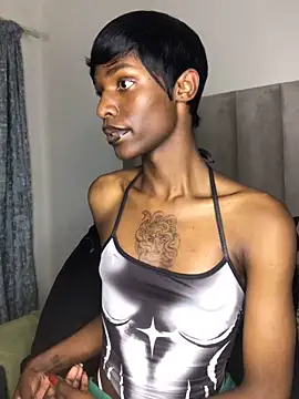 Trans fairy online show from 09-25-25, 07:17