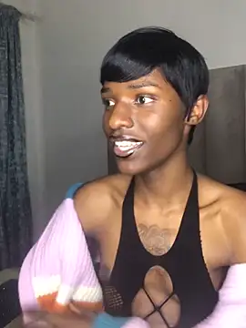 Trans fairy online show from 10-01-25, 08:37