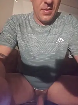 Snapshot of Tony88hgh chatting on 06-22-26, 03:25 Tony88hgh online show from 06-22-26, 03:25