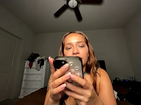 eurydicee online show from 10-04-25, 03:26