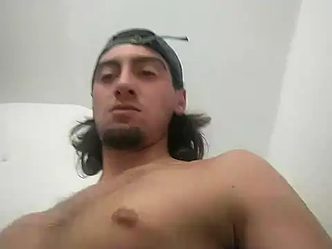 salmonman1305 online show from 09-15-25, 03:28