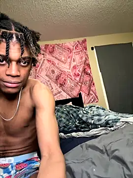 Snapshot of Rxse_10 chatting on 10-15-25, 02:22 Rxse 10 online show from 10-15-25, 02:22