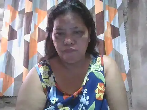 Snapshot of xxbernxxx chatting on 04-19-26, 11:18 xxbernxxx online show from 04-19-26, 11:18