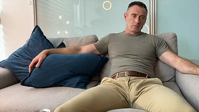 Snapshot of TheDonnyBasilisk chatting on 11-27-25, 06:54 TheDonnyBasilisk online show from 11-27-25, 06:54