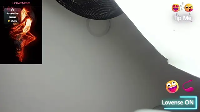 sweet  vanessa1 online show from 09-30-25, 03:33