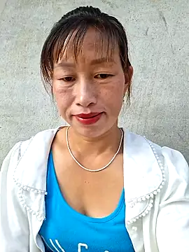 ngocngoc cute online show from 10-02-25, 12:17