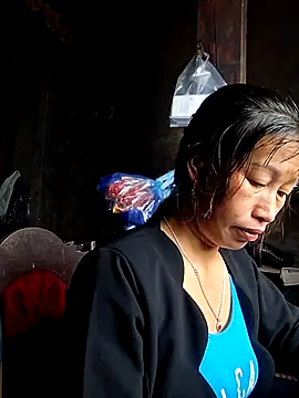 ngocngoc cute online show from 11-09-25, 02:32