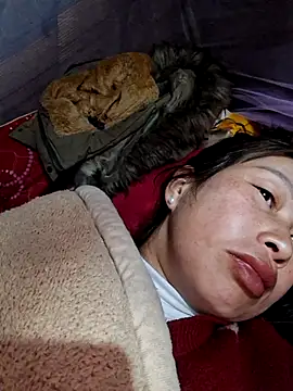 ngocngoc cute online show from 02-10-26, 11:42