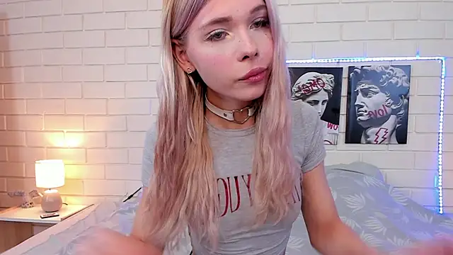 Blondy Fina online show from 09-14-25, 04:55