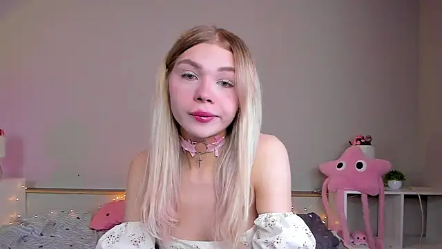 Blondy Fina online show from 03-22-26, 04:27