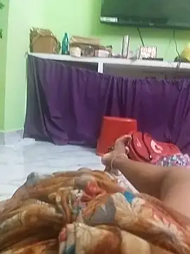 Snapshot of indira-telugu chatting on 10-04-25, 11:14 indira-telugu online show from 10-04-25, 11:14