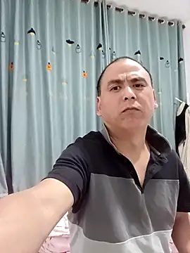 Snapshot of CWQ123 chatting on 11-20-25, 09:36 CWQ123 online show from 11-20-25, 09:36