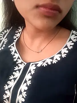 Neha Tyagi online show from 10-27-25, 05:22