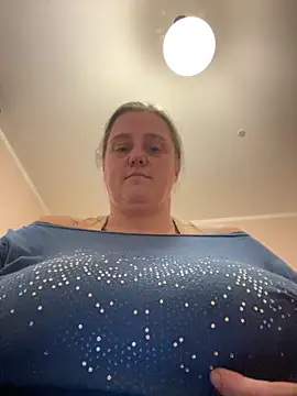 vaccabbw online show from 11-05-25, 04:07