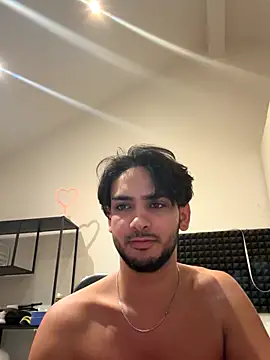 Gipsyboysteve online show from 10-28-25, 09:13