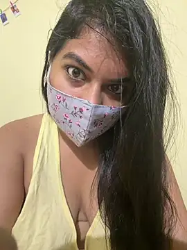 Snapshot of BigBreasted chatting on 02-26-26, 01:32 BigBreasted online show from 02-26-26, 01:32