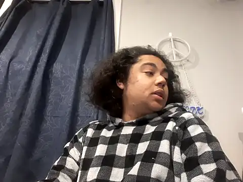 Snapshot of Bilover69 chatting on 02-02-26, 01:15 Bilover69 online show from 02-02-26, 01:15