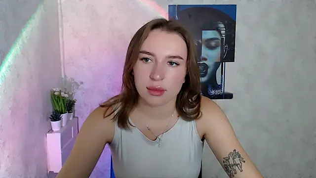 JuliaTopp  online show from 10-16-25, 05:52