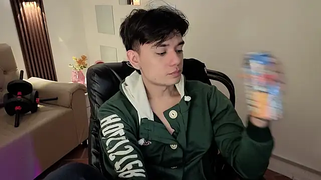 davoxer online show from 04-11-26, 03:44