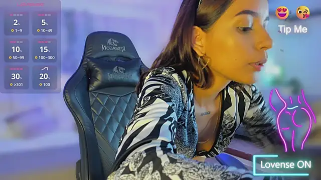 mia rousse25 online show from 01-17-26, 02:33