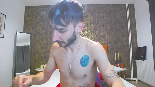 Snapshot of bignosebigcok chatting on 10-29-25, 04:20 bignosebigcok online show from 10-29-25, 04:20