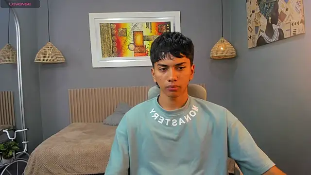 Snapshot of markbowie chatting on 09-17-25, 11:34 markbowie online show from 09-17-25, 11:34