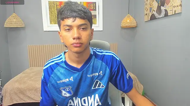 Snapshot of markbowie chatting on 09-18-25, 12:51 markbowie online show from 09-18-25, 12:51