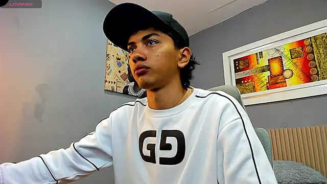 Snapshot of markbowie chatting on 10-01-25, 11:38 markbowie online show from 10-01-25, 11:38