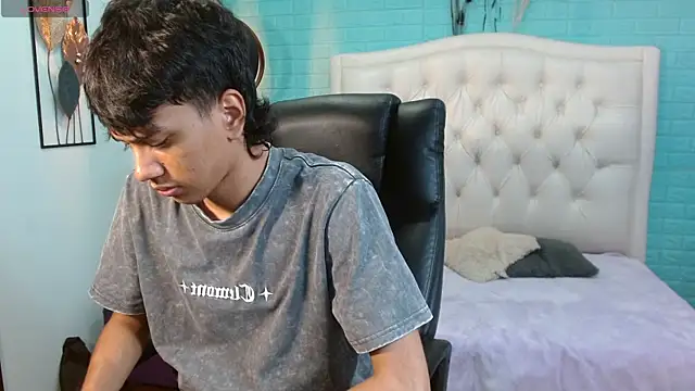 markbowie online show from 04-05-26, 05:21